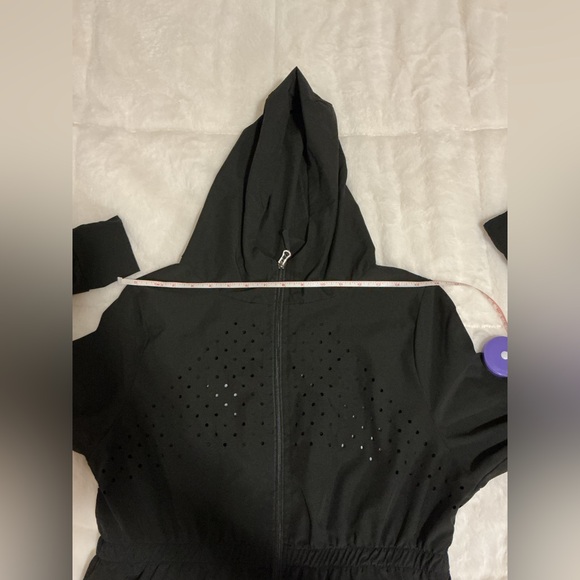 Cali sports Black Hooded Women's Jacket - Picture 4 of 6
